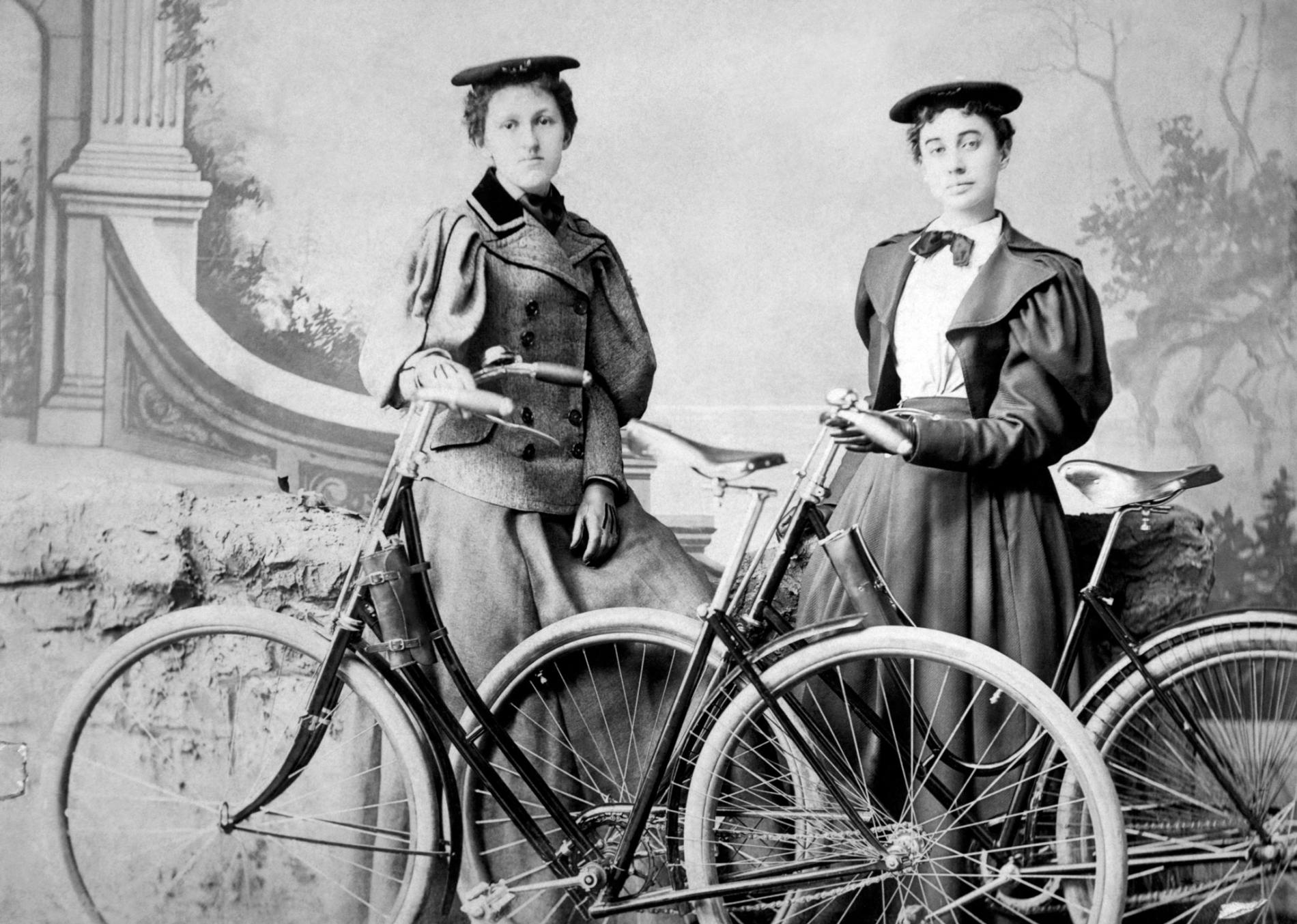 New York’ta Bisiklet Süren Kadınlara 41 Kural